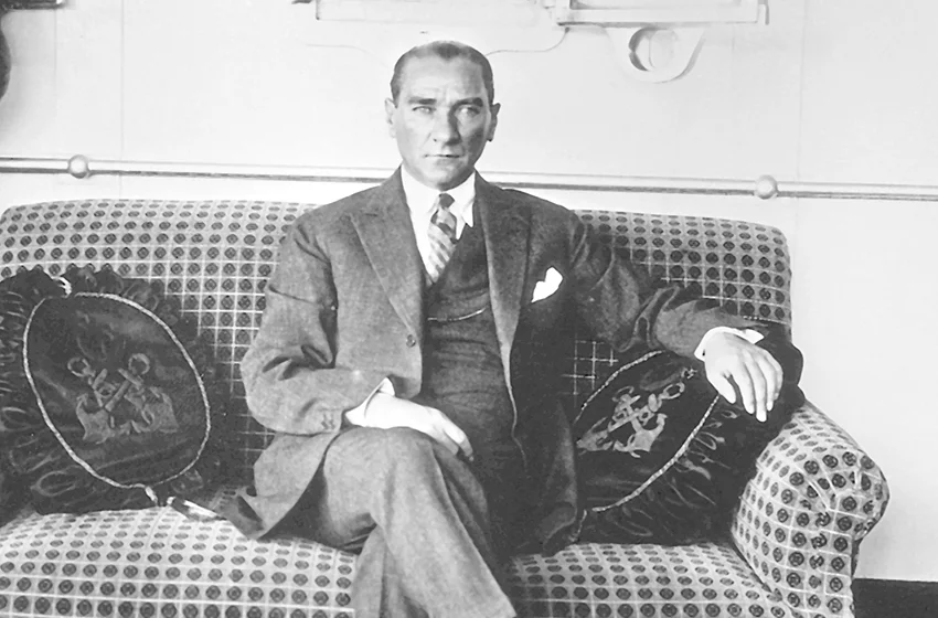 Tarihte Bugün: 10 Kasım Mustafa Kemal Atatürk'ün ölümü