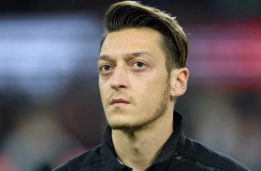 Mesut Özil, Galatasaray'a mı gidiyor? Açıkladı