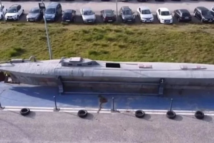 Avrupa’ya kokain taşımak için denizaltılar kullanılıyor