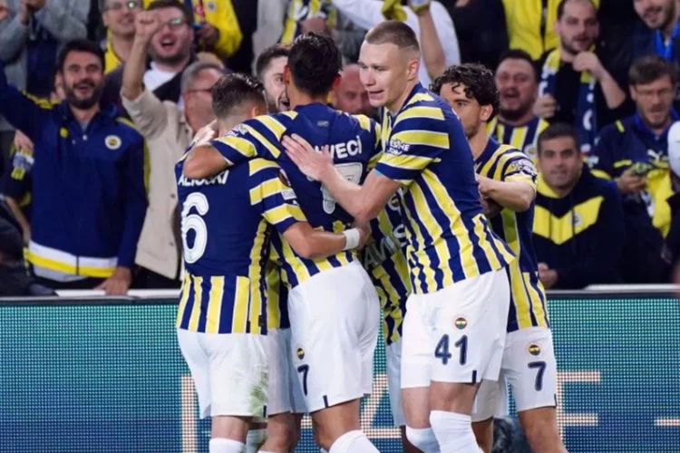 Fenerbahçe - AEK Larnaca maç sonucu: 2-0