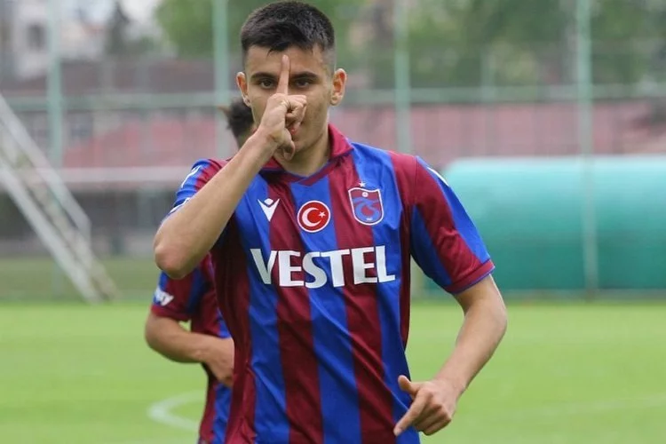 Fenerbahçe'den Trabzonspor'un genç yıldızına kanca