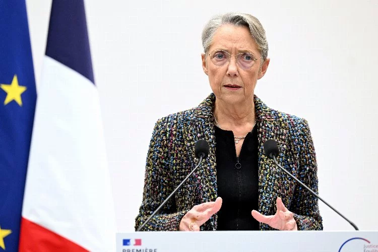 Fransa'da emeklilik yaşı artacak