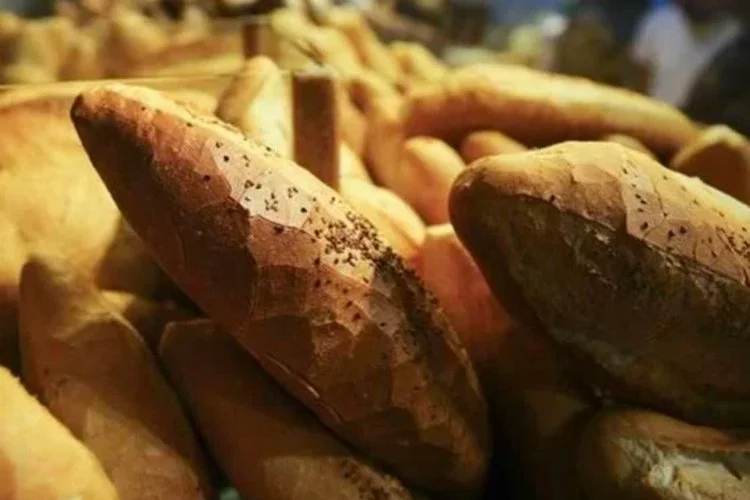 İzmir'de ekmeğe zam yapıldı