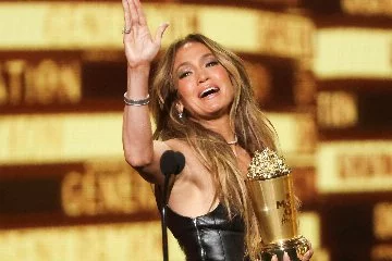 Jennifer Lopez yeni albümünde yaşadıklarını anlatacak