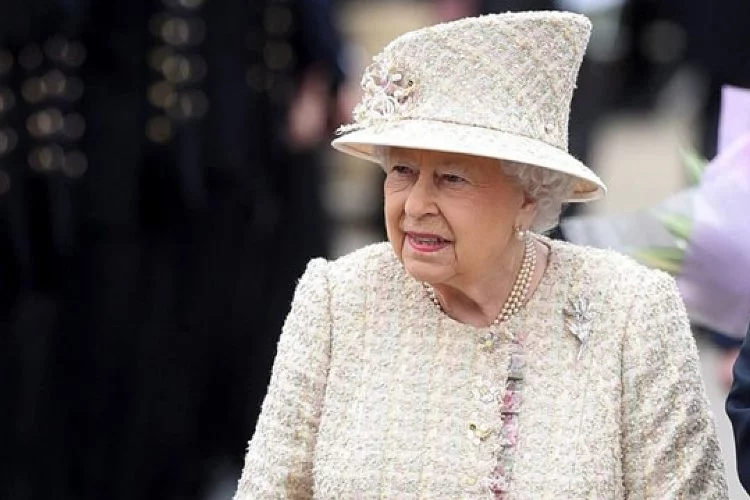 Kraliçe II. Elizabeth'in cenaze töreninde dünya liderlerinden şaşırtan talep