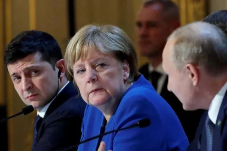 Merkel'in eski danışmanı yıllar sonra açıkladı: "Hata yaptık"