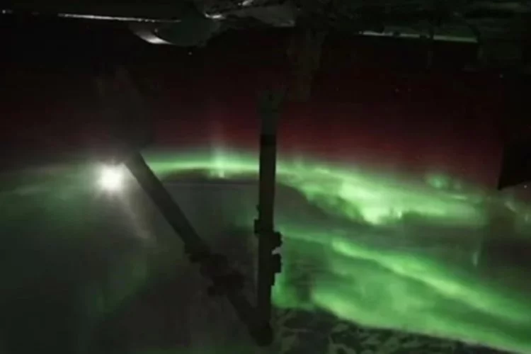 NASA, Kuzey Işıkları’nın uzaydan çekilmiş halini paylaştı