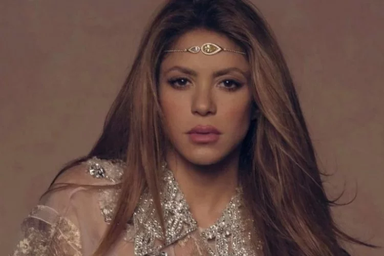 Shakira, sesizliğini bozdu! ''Zor bir süreç''