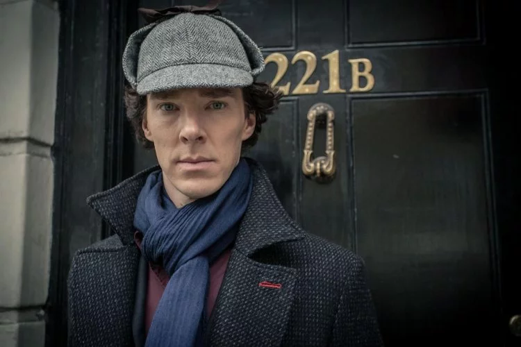 Sherlock Holmes'un dedesi İzmirli çıktı