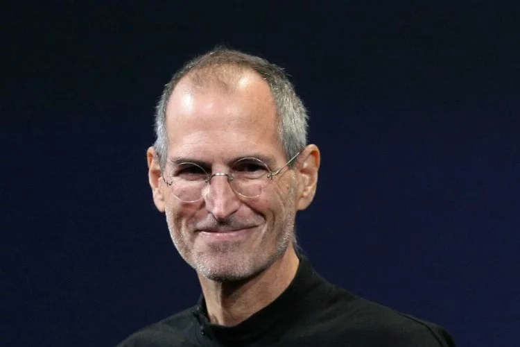 Steve Jobs'un terlikleri açık artırmayla satıldı! Fiyatı dudak uçuklattı