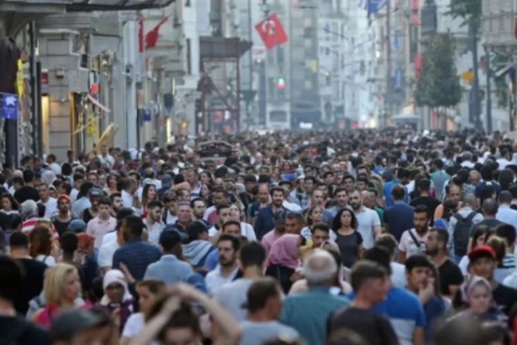 TÜİK açıkladı: Türkiye'nin nüfusu ne kadar? En çok tercih edilen bebek isimleri neler?
