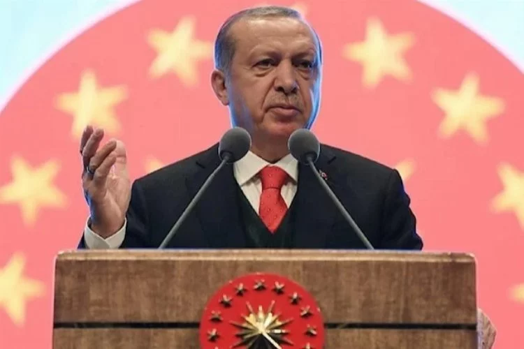 Üç duayen hukukçu açıkladı! ''Erdoğan aday olamaz''
