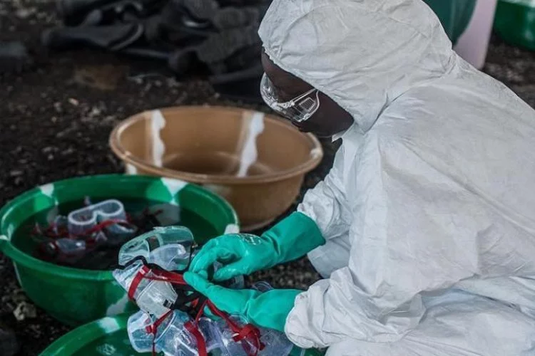 Uganda'da Ebola salgını tehlikesi hız kesmiyor!
